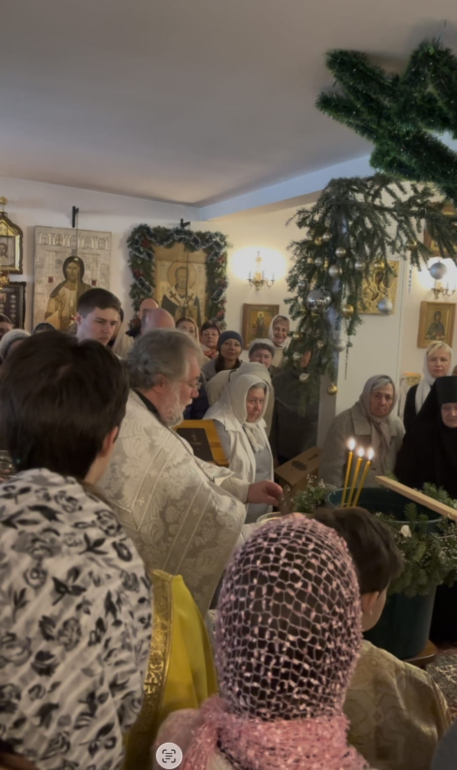 Великая вечерня в православной церкви Баден-Бадена перед праздником Крещения Господня